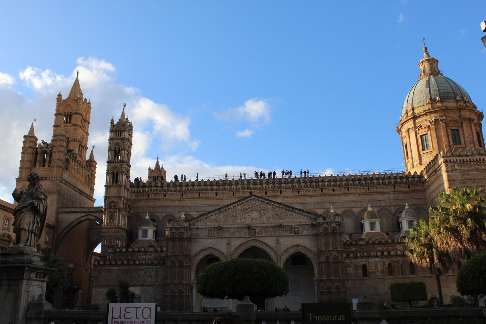 La Siciliana-Di Fronte La Cattedrale Villa Palermo Dış mekan fotoğraf